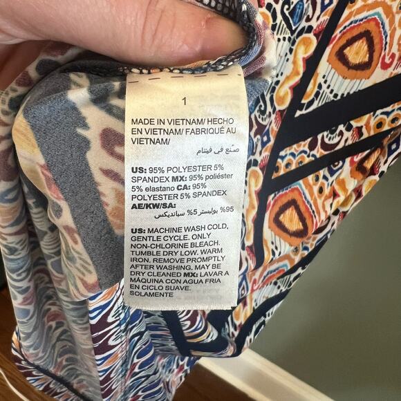 Chico’s Vibrant Fall Print Pullover Ikat Medallion Dress with Tie Sleeves Size 1 - Picture 10 of 12